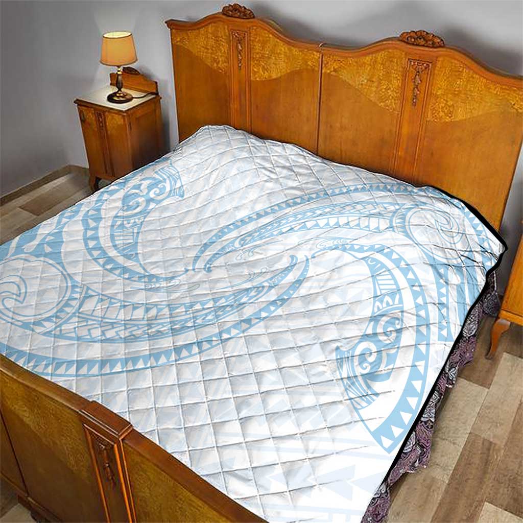 White Sunday Lotu Tamaiti Quilt Polynesian Wave Pastel Sky Blue - Polynesian Pride