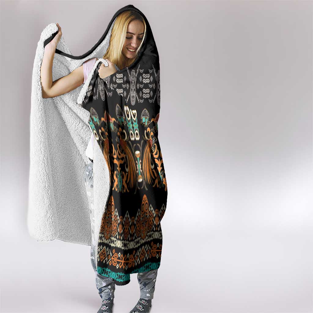 Black Batik Papua-inspired Pattern Hooded Blanket - Polynesian Pride