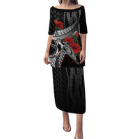 Hawaiian Honu Personalized Family Matching Puletasi and Hawaiian Shirt Black Tribal Hook Pattern