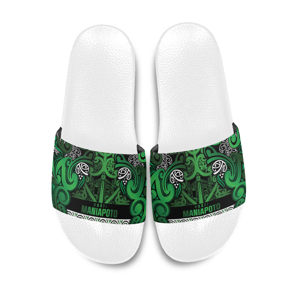 Aotearoa Iwi Ngati Maniapoto Slide Sandals Maori Wharenui House Tribal Pattern LT9 Dark green - Polynesian Pride