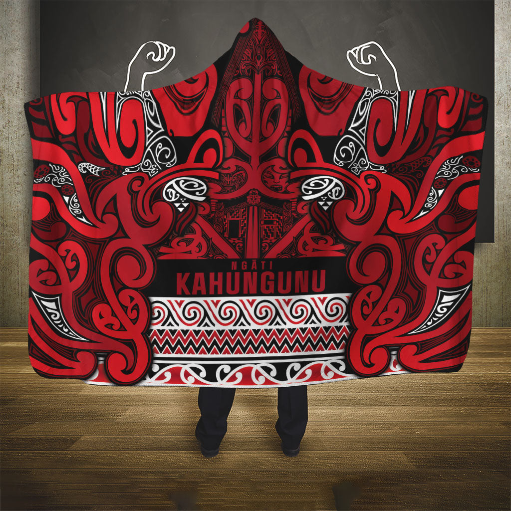 Aotearoa Iwi Ngati Kahungunu Hooded Blanket Maori Wharenui House Tribal Pattern LT9 - Polynesian Pride