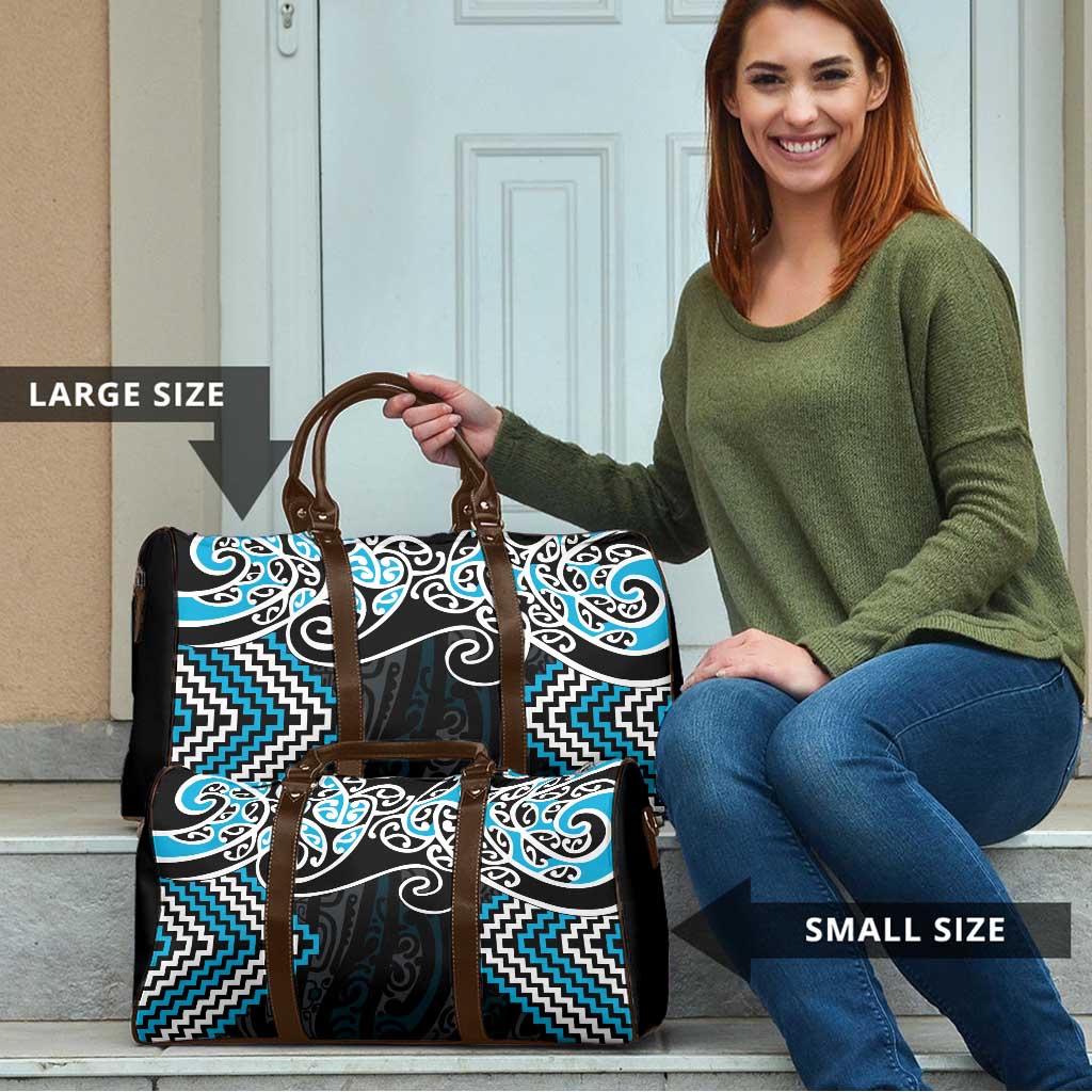 Blue Aotearoa Tukutuku Manawa Tapu Travel Bag Ta Moko Toi Maori LT9 - Polynesian Pride