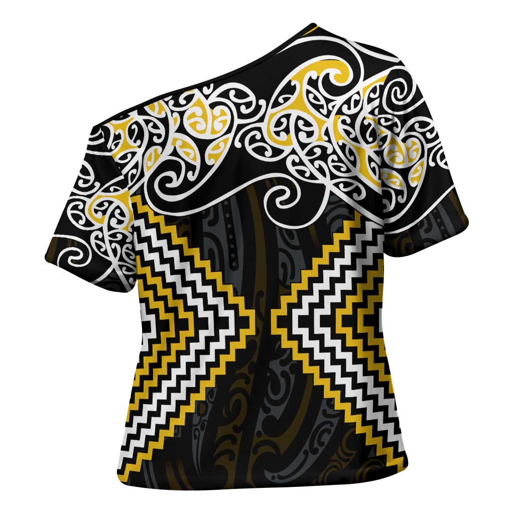 Gold Aotearoa Tukutuku Manawa Tapu Cross Shoulder Shirt Ta Moko Toi Maori LT9 - Polynesian Pride