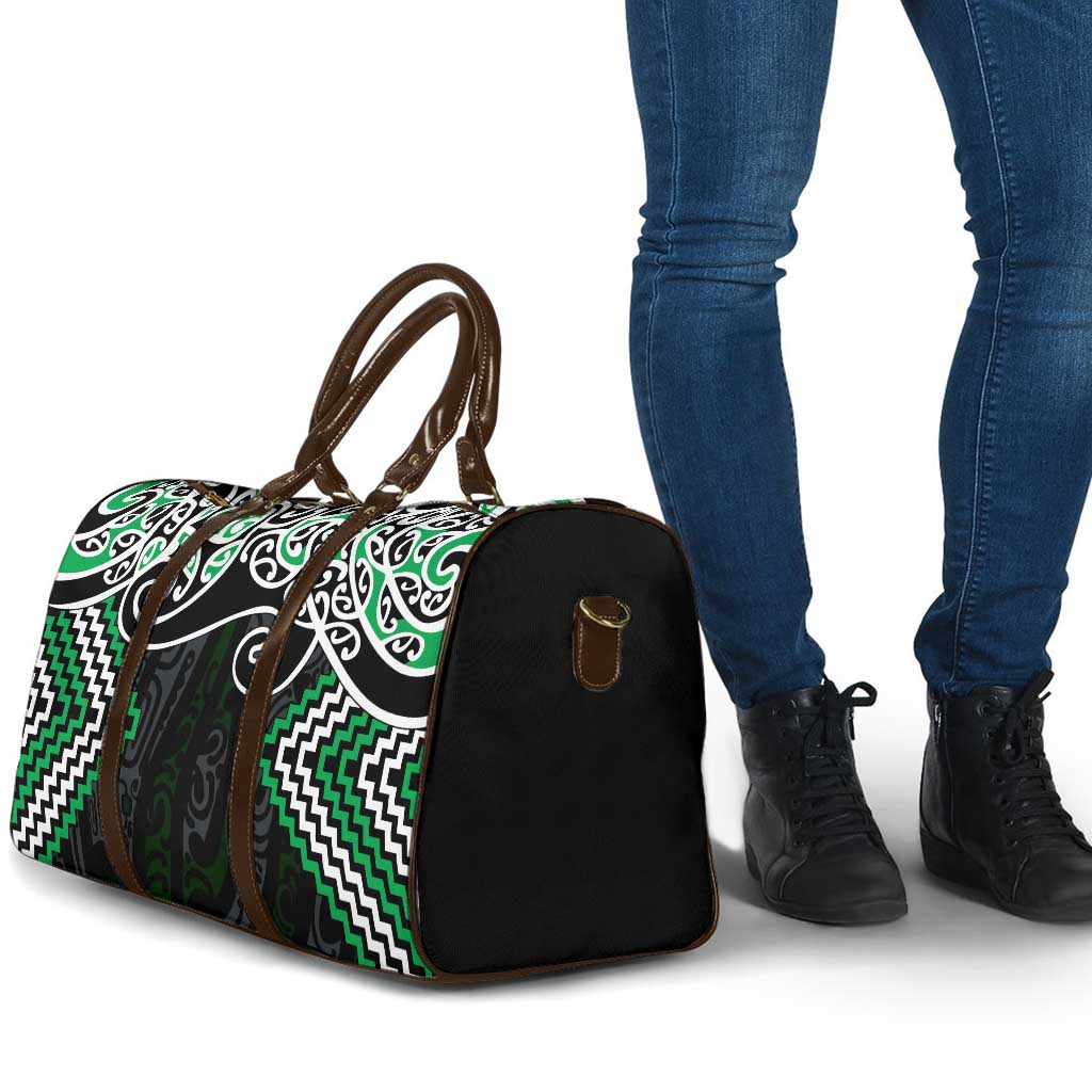 Green Aotearoa Tukutuku Manawa Tapu Travel Bag Ta Moko Toi Maori LT9 - Polynesian Pride
