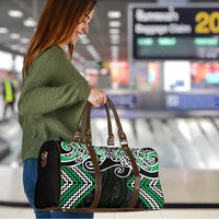Green Aotearoa Tukutuku Manawa Tapu Travel Bag Ta Moko Toi Maori LT9 - Polynesian Pride