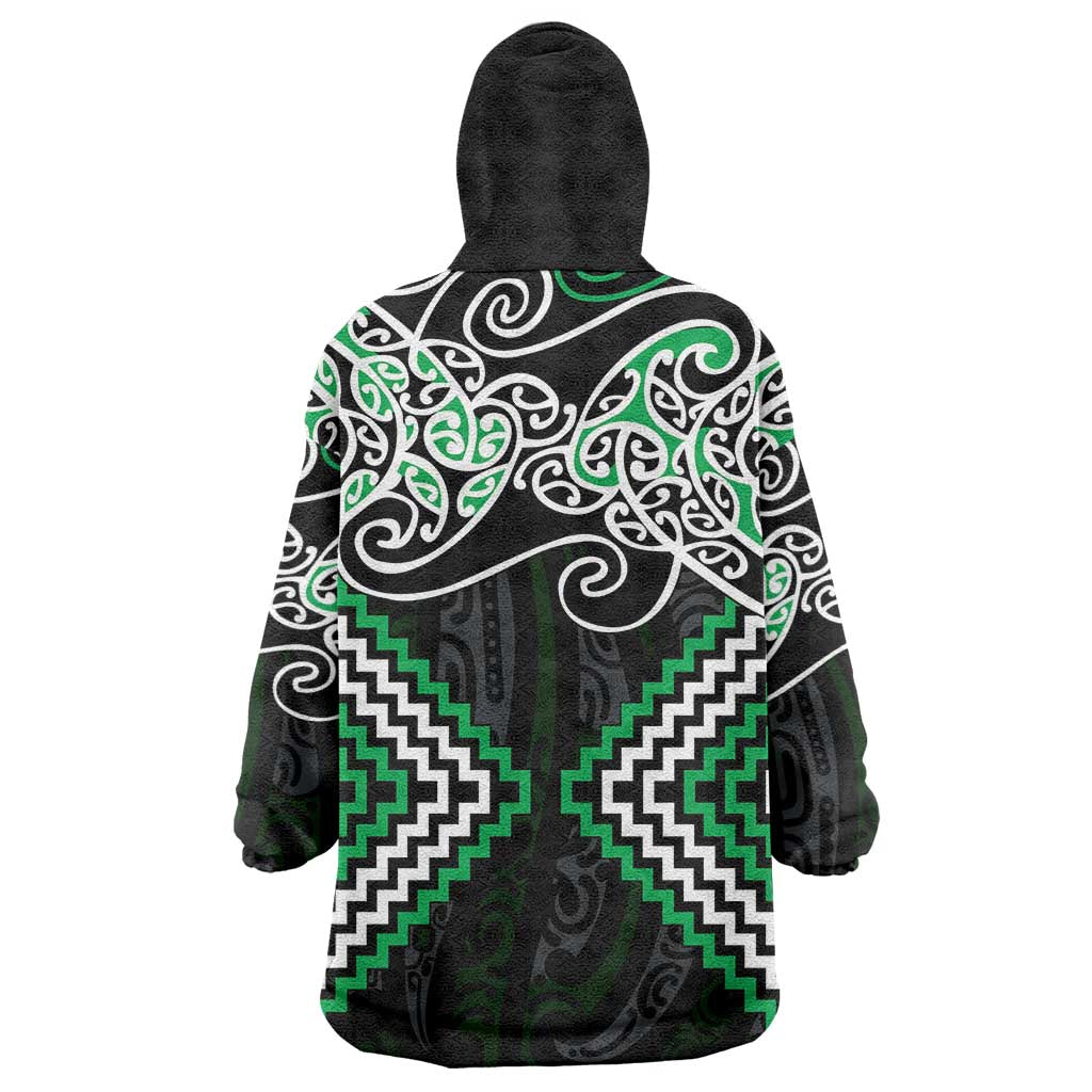 Green Aotearoa Tukutuku Manawa Tapu Wearable Blanket Hoodie Ta Moko Toi Maori LT9 - Polynesian Pride