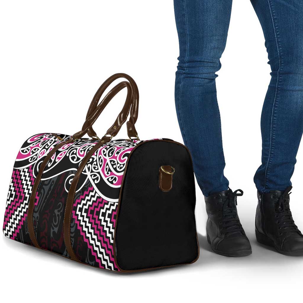 Pink Aotearoa Tukutuku Manawa Tapu Travel Bag Ta Moko Toi Maori LT9 - Polynesian Pride