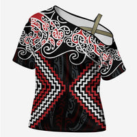 Red Aotearoa Tukutuku Manawa Tapu Cross Shoulder Shirt Ta Moko Toi Maori LT9 Female Red - Polynesian Pride