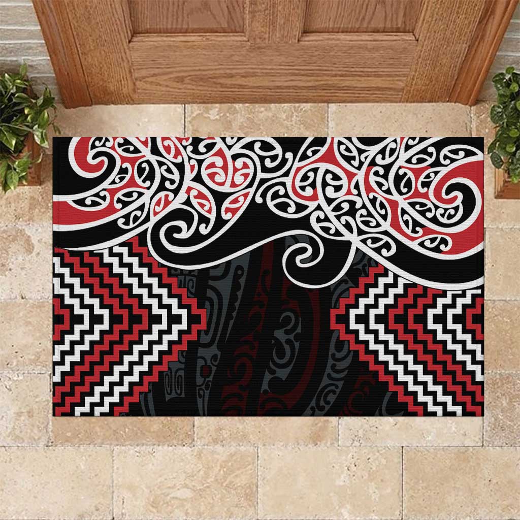 Red Aotearoa Tukutuku Manawa Tapu Rubber Doormat Ta Moko Toi Maori LT9 Red - Polynesian Pride