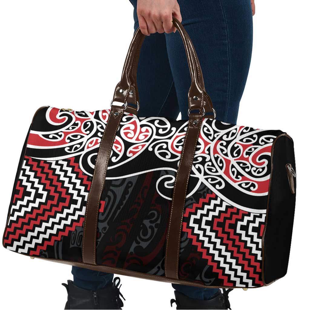 Red Aotearoa Tukutuku Manawa Tapu Travel Bag Ta Moko Toi Maori LT9 - Polynesian Pride