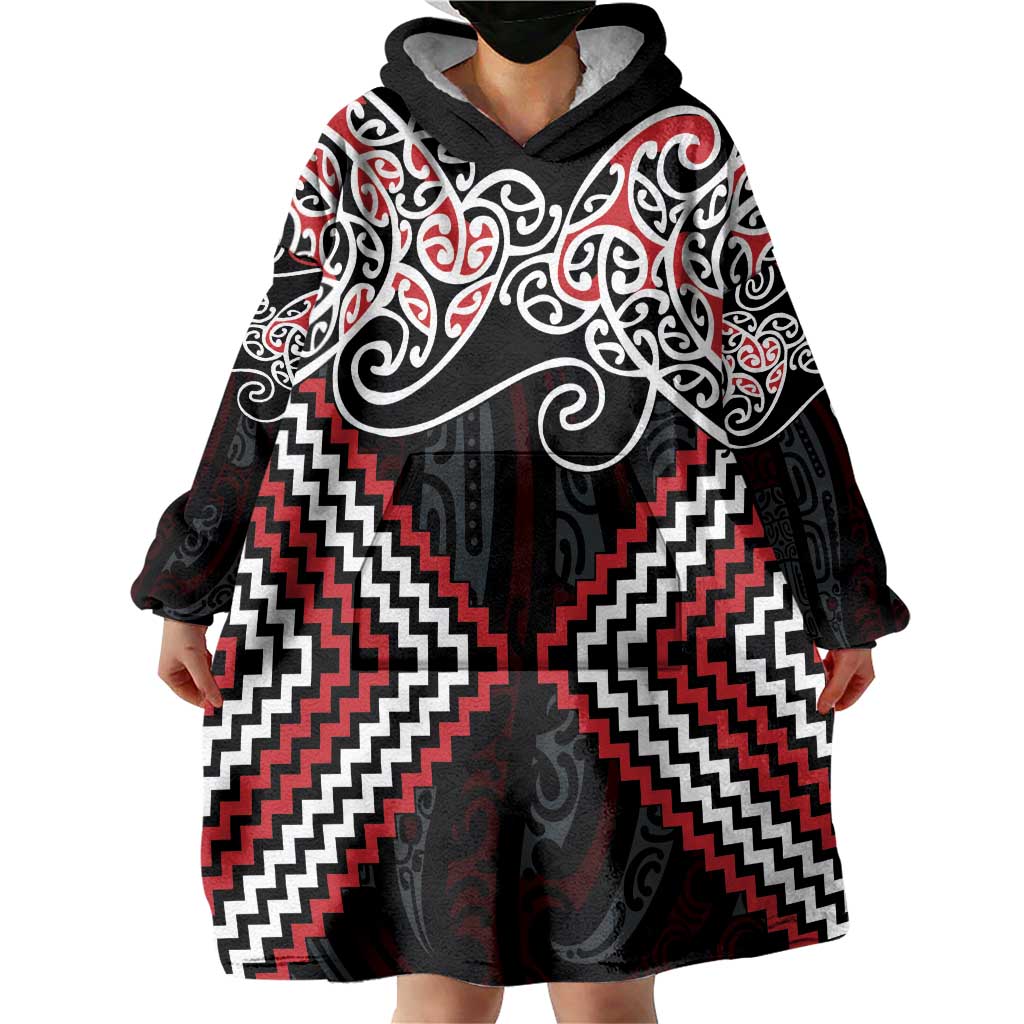 Red Aotearoa Tukutuku Manawa Tapu Wearable Blanket Hoodie Ta Moko Toi Maori LT9 - Polynesian Pride