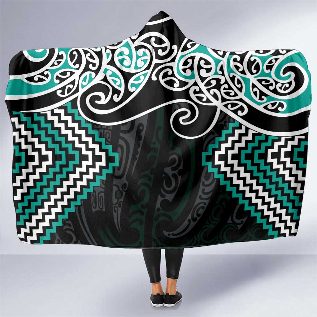 Turquoise Aotearoa Tukutuku Manawa Tapu Hooded Blanket Ta Moko Toi Maori LT9 One Size Turquoise - Polynesian Pride