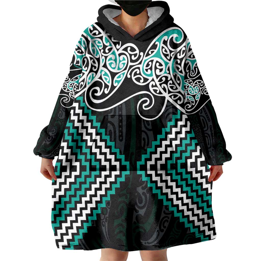 Turquoise Aotearoa Tukutuku Manawa Tapu Wearable Blanket Hoodie Ta Moko Toi Maori LT9 - Polynesian Pride