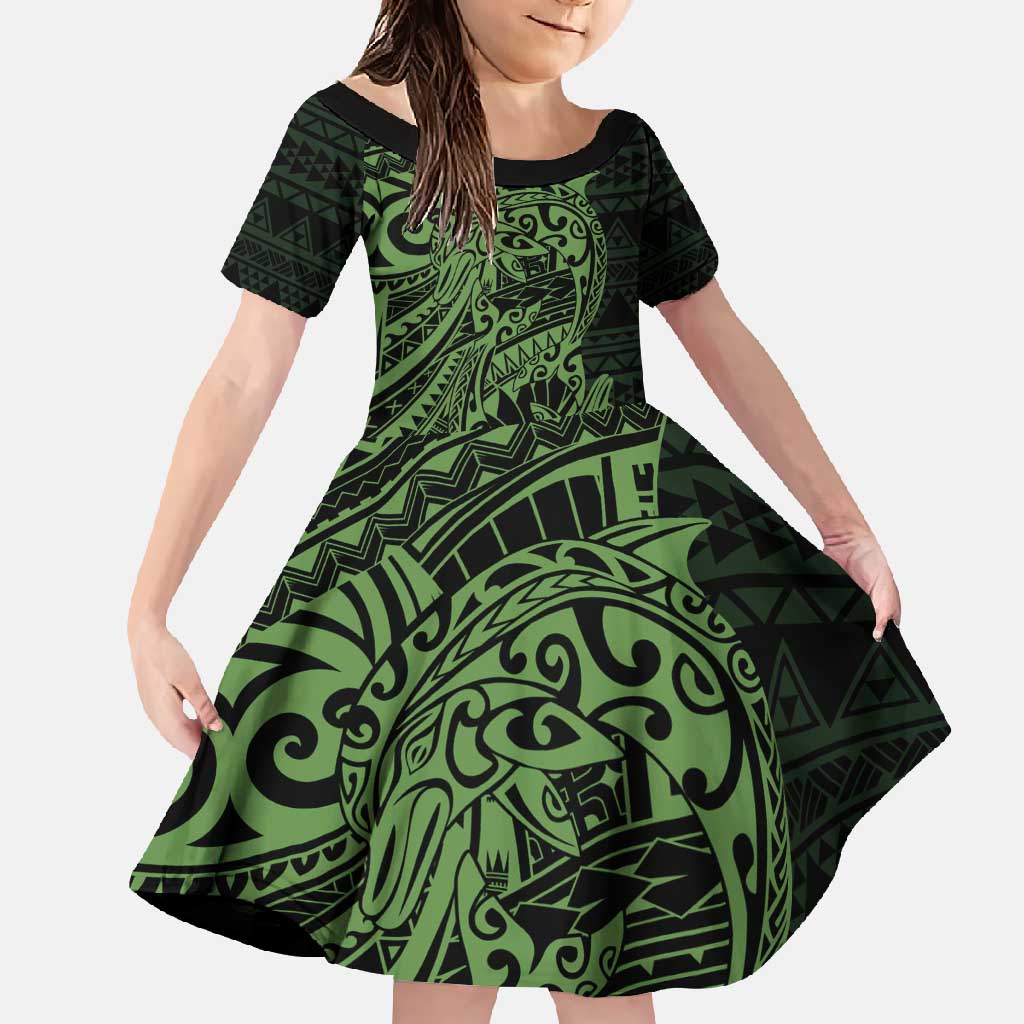 Green Couple Dolphins Maori Polynesian Style Family Matching Off Shoulder Maxi Dress and Hawaiian Shirt LT9 Daughter's Dress Green - Polynesian Pride