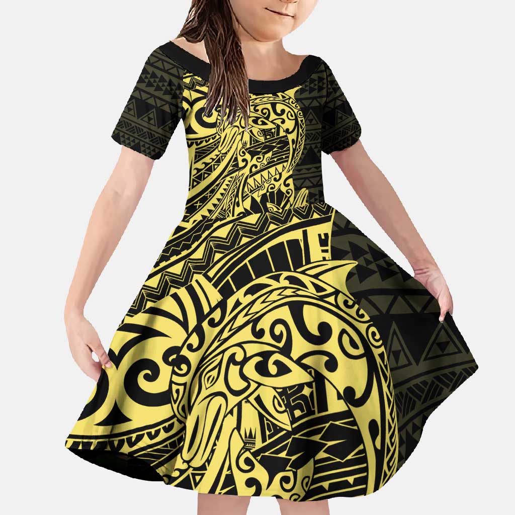 Yellow Couple Dolphins Maori Polynesian Style Family Matching Off Shoulder Maxi Dress and Hawaiian Shirt LT9 Daughter's Dress Yellow - Polynesian Pride