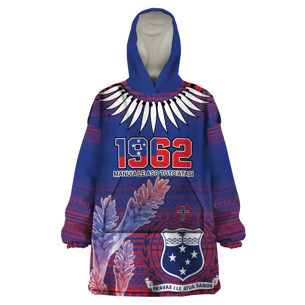 Custom Samoa 1962 Independence Day Custom Wearable Blanket Hoodie Manuia le Aso Tuto'atasi Ula Nifo Blue Art LT9 One Size Blue - Polynesian Pride