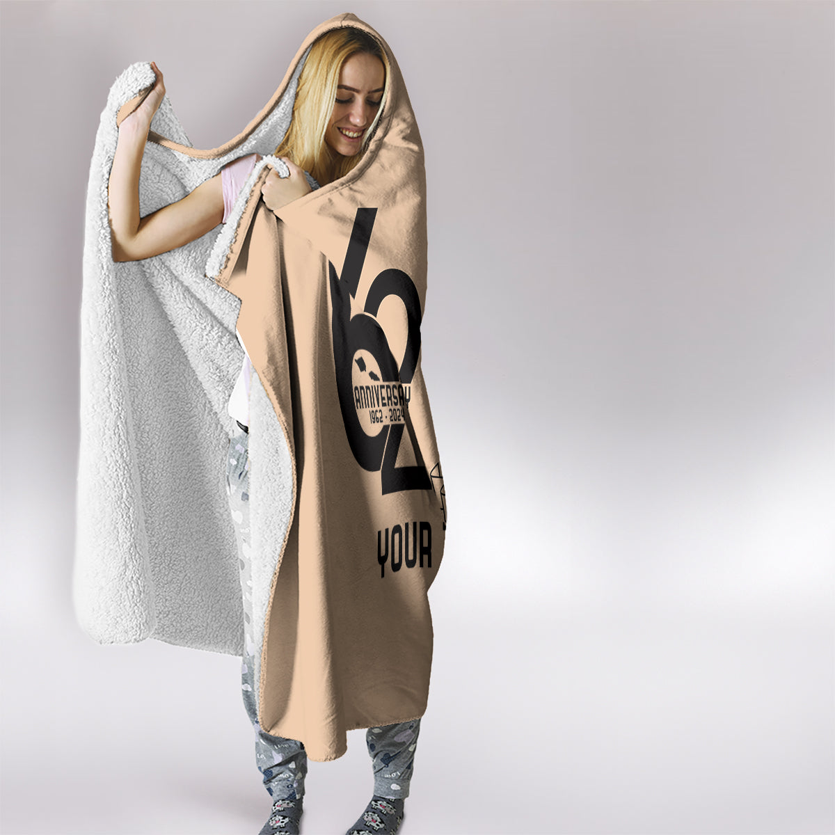 Custom Samoa Manuia le 62 Tausaga O le Tutoatasi Hooded Blanket Samoan Tatau Beige Art LT9 - Polynesian Pride