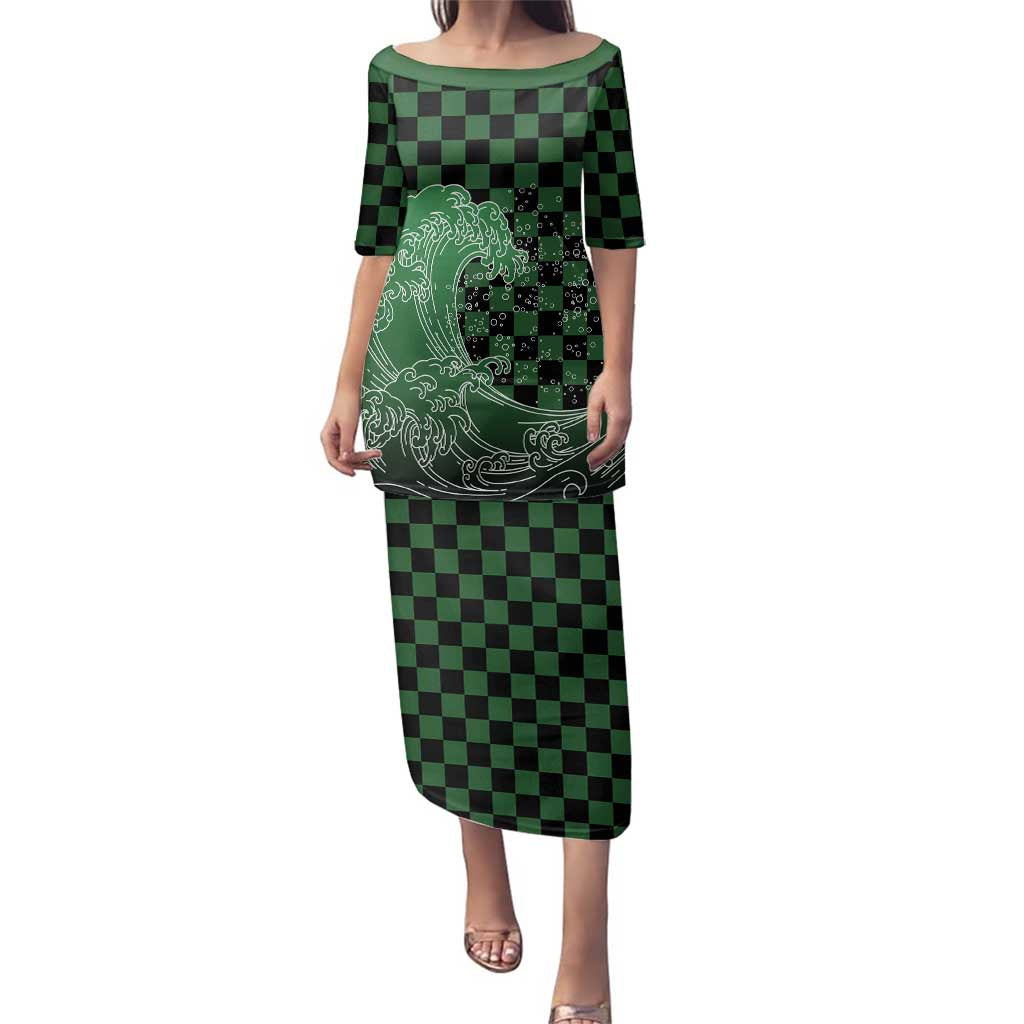 Japanese Asanoha Pattern Family Matching Puletasi and Hawaiian Shirt Water Breathing Slayer Dragon LT9 Mom's Dress Green - Polynesian Pride
