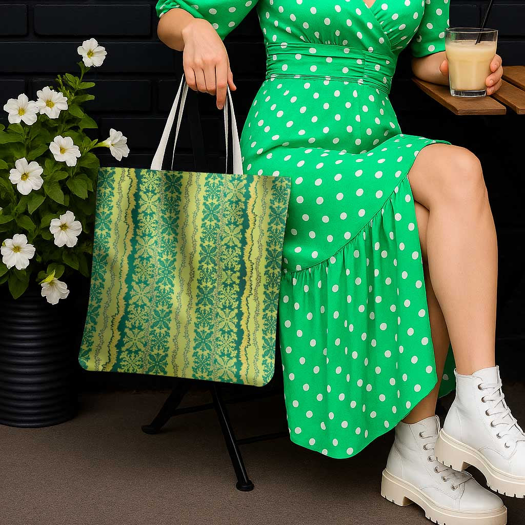 Hawaii Lei with Tribal Quilt Motif Tote Bag LT9 - Polynesian Pride