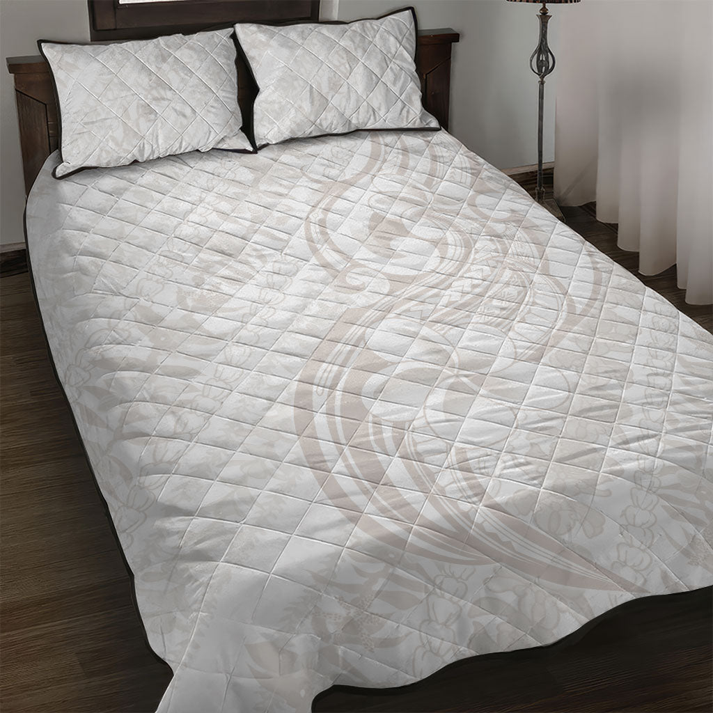 Hawaii Plumeria Lokelani Pikake Lei Quilt Bed Set Sandy Beige Polynesian Tattoo LT9 Beige - Polynesian Pride