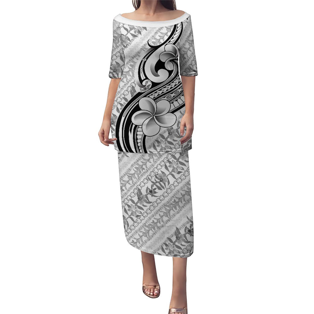 Hawaii Plumeria Lokelani Pikake Lei Family Matching Puletasi and Hawaiian Shirt Ele'ele Polynesian Tattoo LT9 Mom's Dress Black - Polynesian Pride