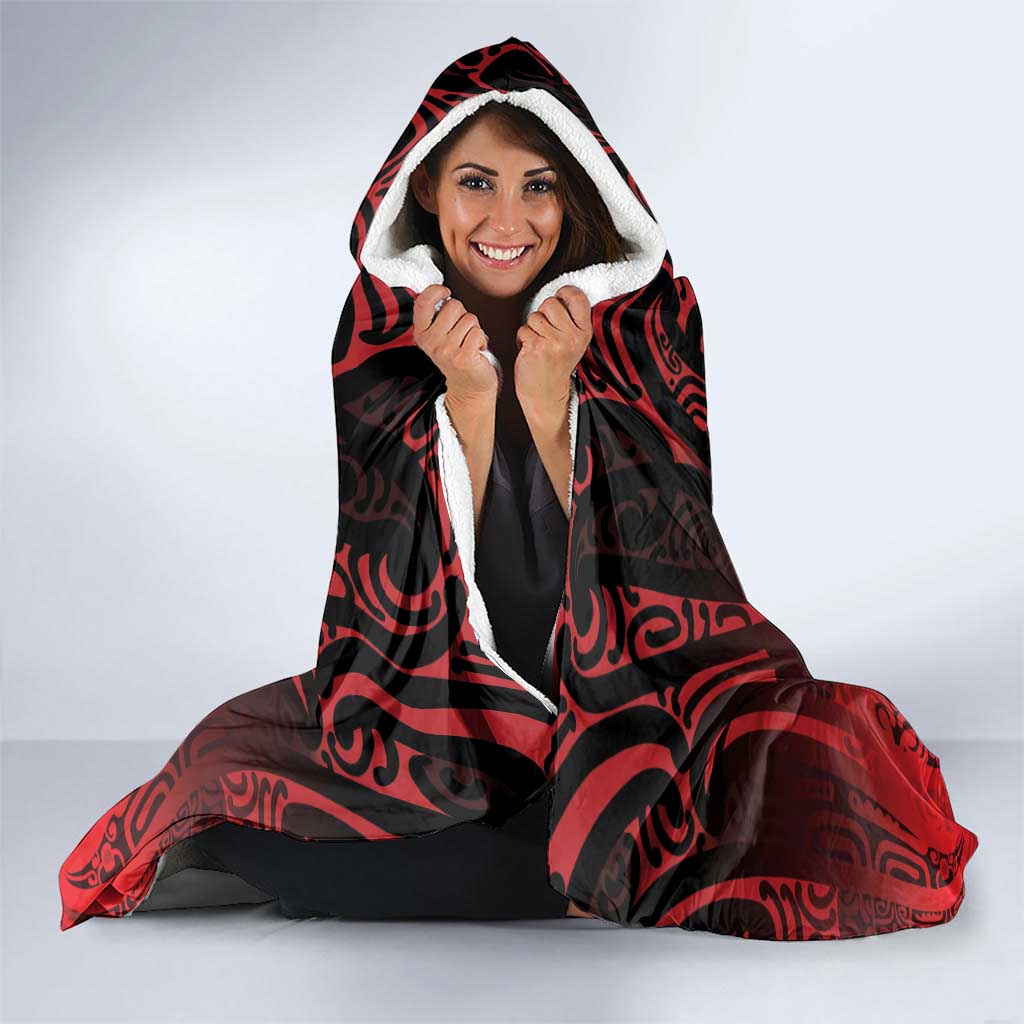 Aotearoa Bulldog Hooded Blanket New Zealand Kowhaiwhai Tribal LT9 - Polynesian Pride