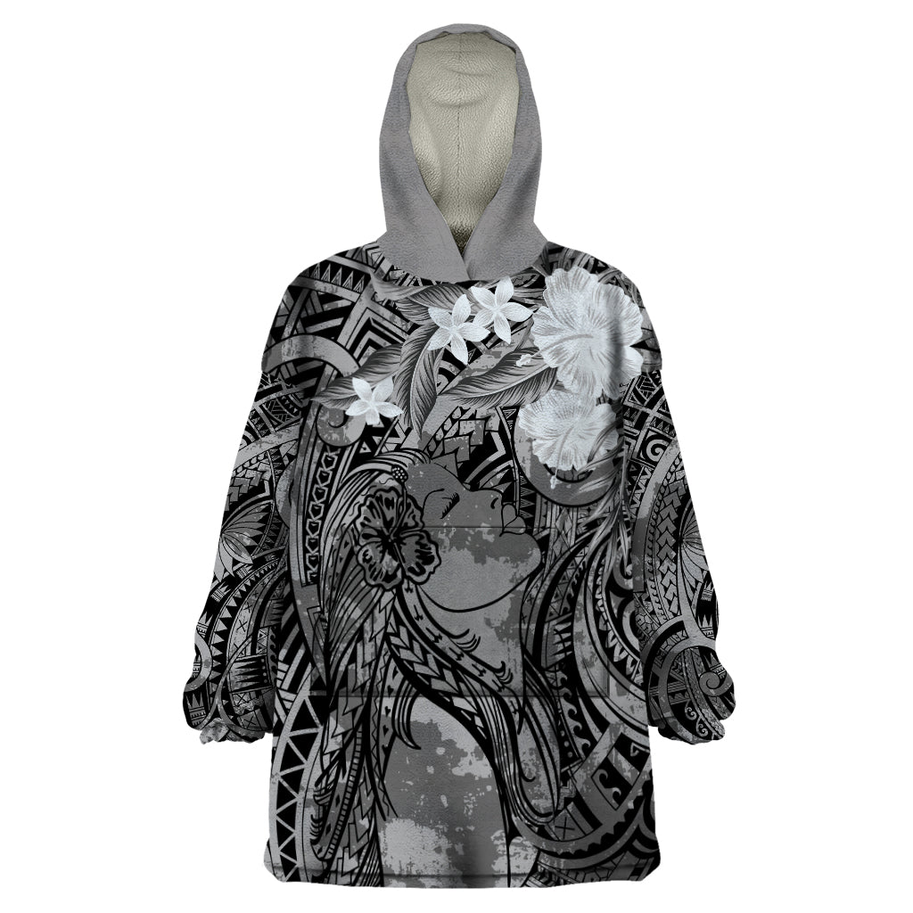 Pacific Beauty Girl Wearable Blanket Hoodie Black Polyneisan Tribal Vintage Motif LT9 One Size Black - Polynesian Pride