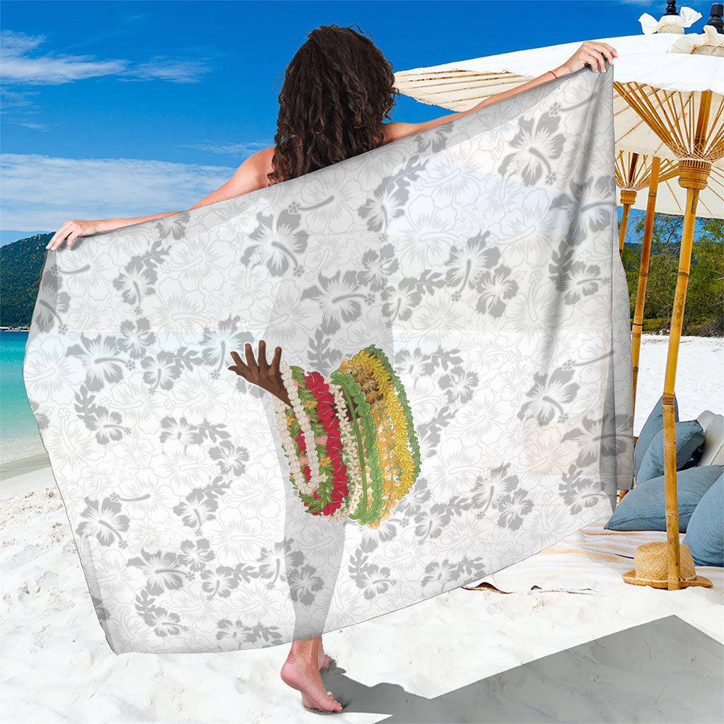 Hawaii Lei Kamehameha Sarong Ke'oke'o Seamless Pattern Hibiscus Flower