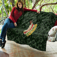 Hawaii Lei Kamehameha Quilt Oma'oma'o Seamless Pattern Hibiscus Flower