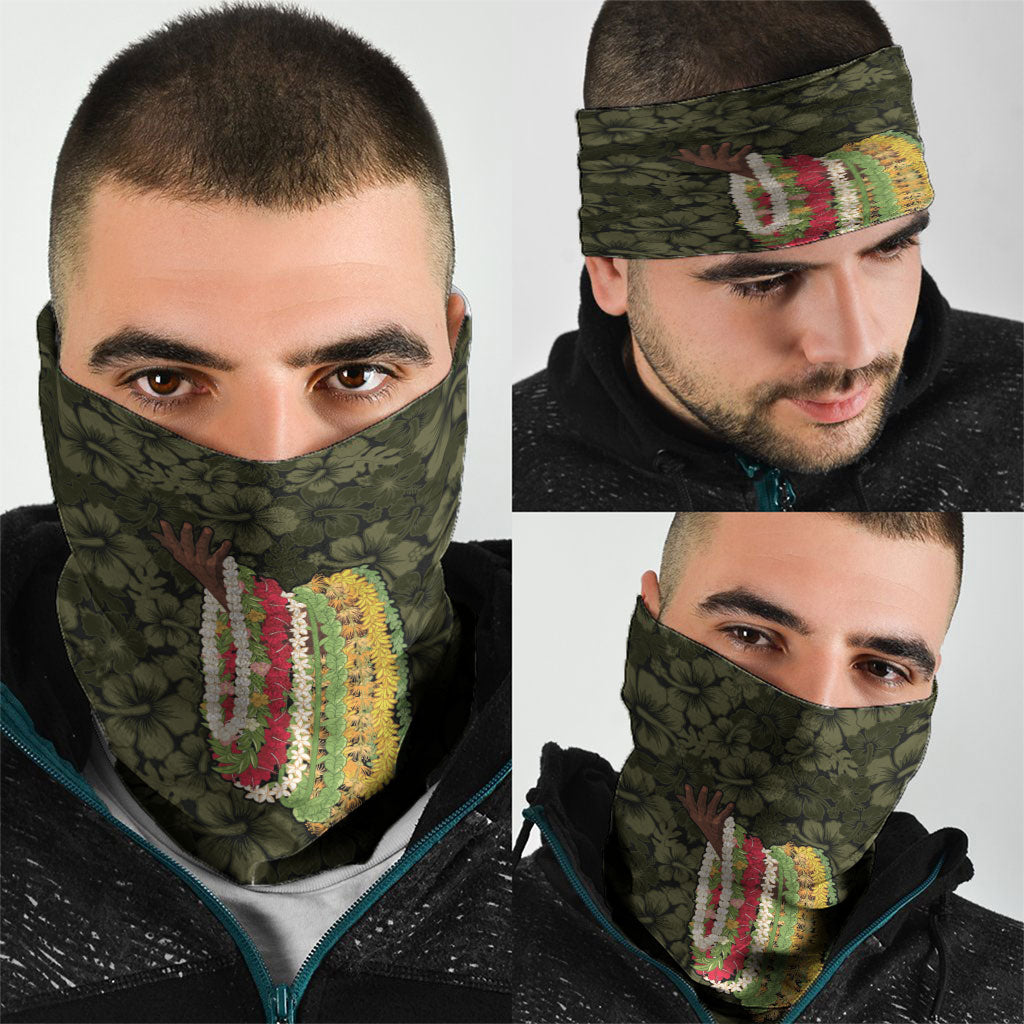 Hawaii Lei Kamehameha Neck Gaiter Melemele Seamless Pattern Hibiscus Flower