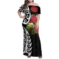 New Zealand Kakapo Christmas Family Matching Off Shoulder Maxi Dress and Hawaiian Shirt Meri Kirihimete Pohutukawa Flowers LT9 Mom's Dress Black - Polynesian Pride