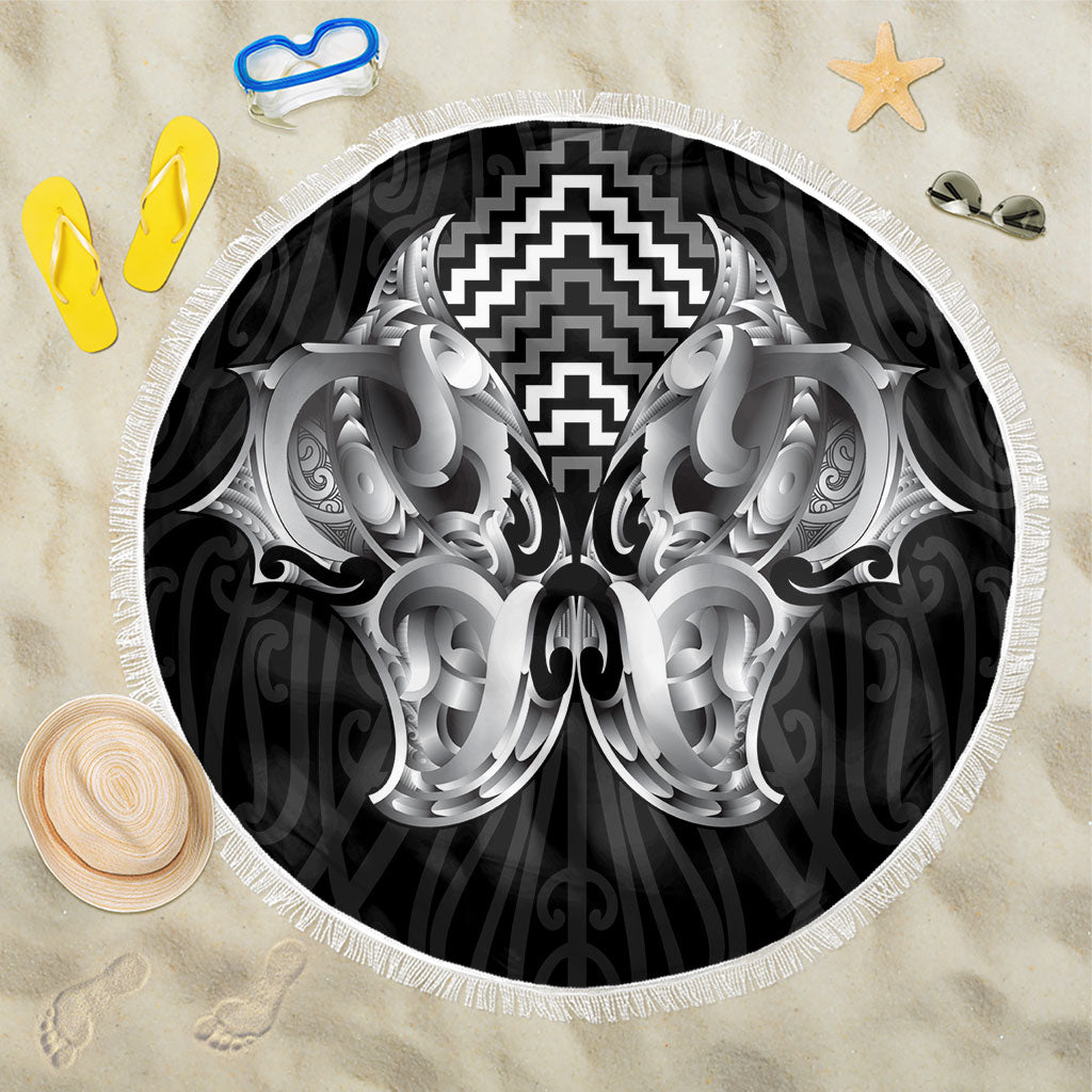 Aotearoa Kowhaiwhai Poutama Black Motif Beach Blanket