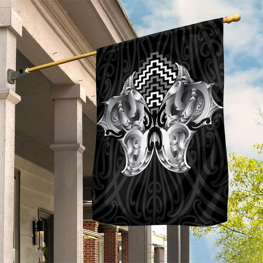 Aotearoa Kowhaiwhai Poutama Black Motif Garden Flag