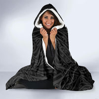 Aotearoa Kowhaiwhai Poutama Black Motif Hooded Blanket