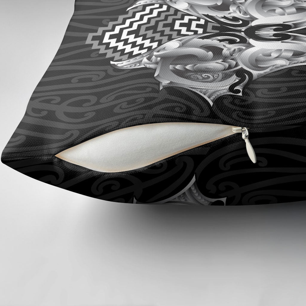 Aotearoa Kowhaiwhai Poutama Black Motif Pillow Cover