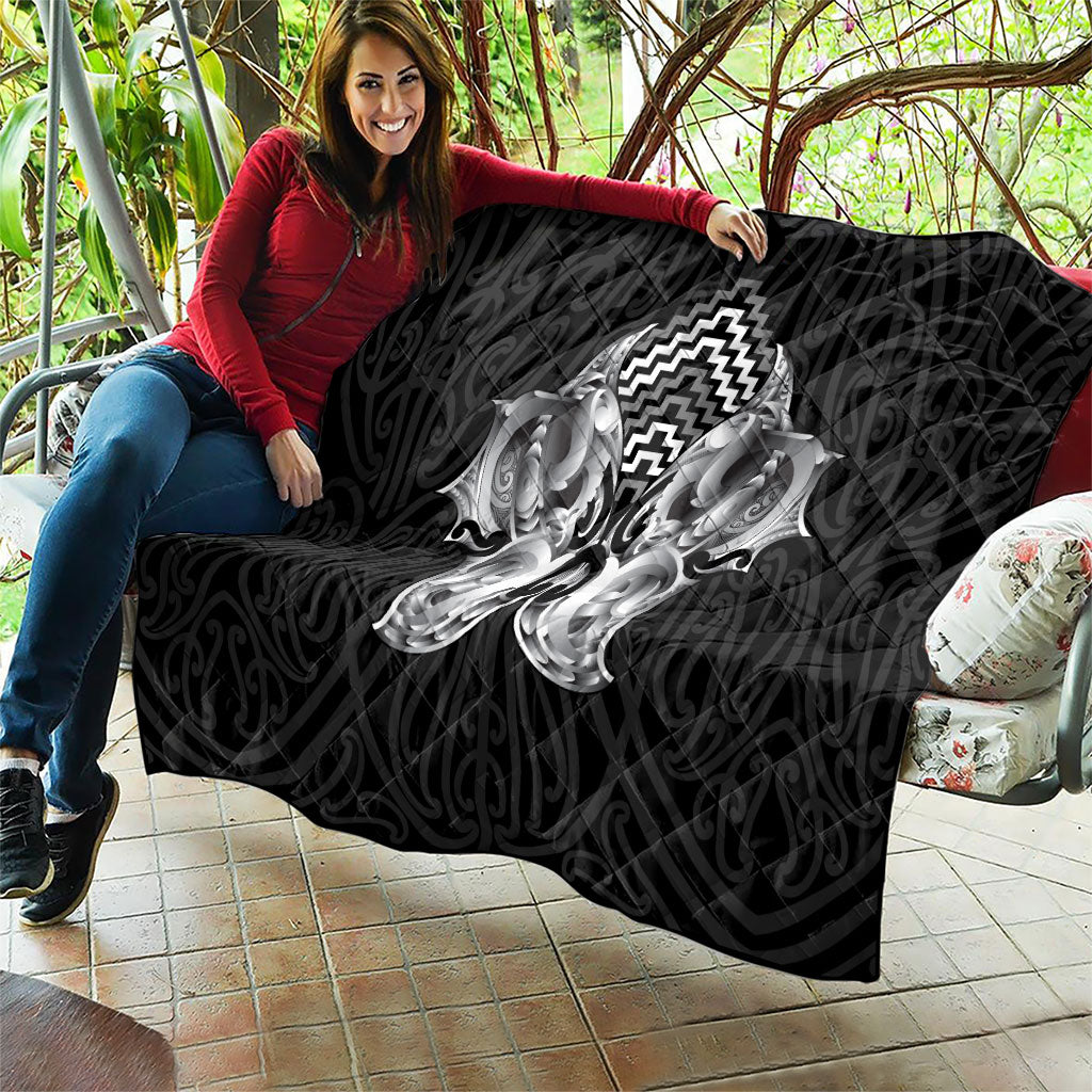 Aotearoa Kowhaiwhai Poutama Black Motif Quilt