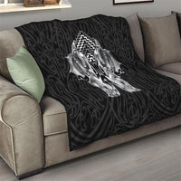 Aotearoa Kowhaiwhai Poutama Black Motif Quilt