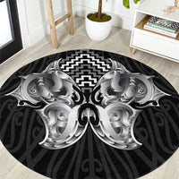 Aotearoa Kowhaiwhai Poutama Black Motif Round Carpet