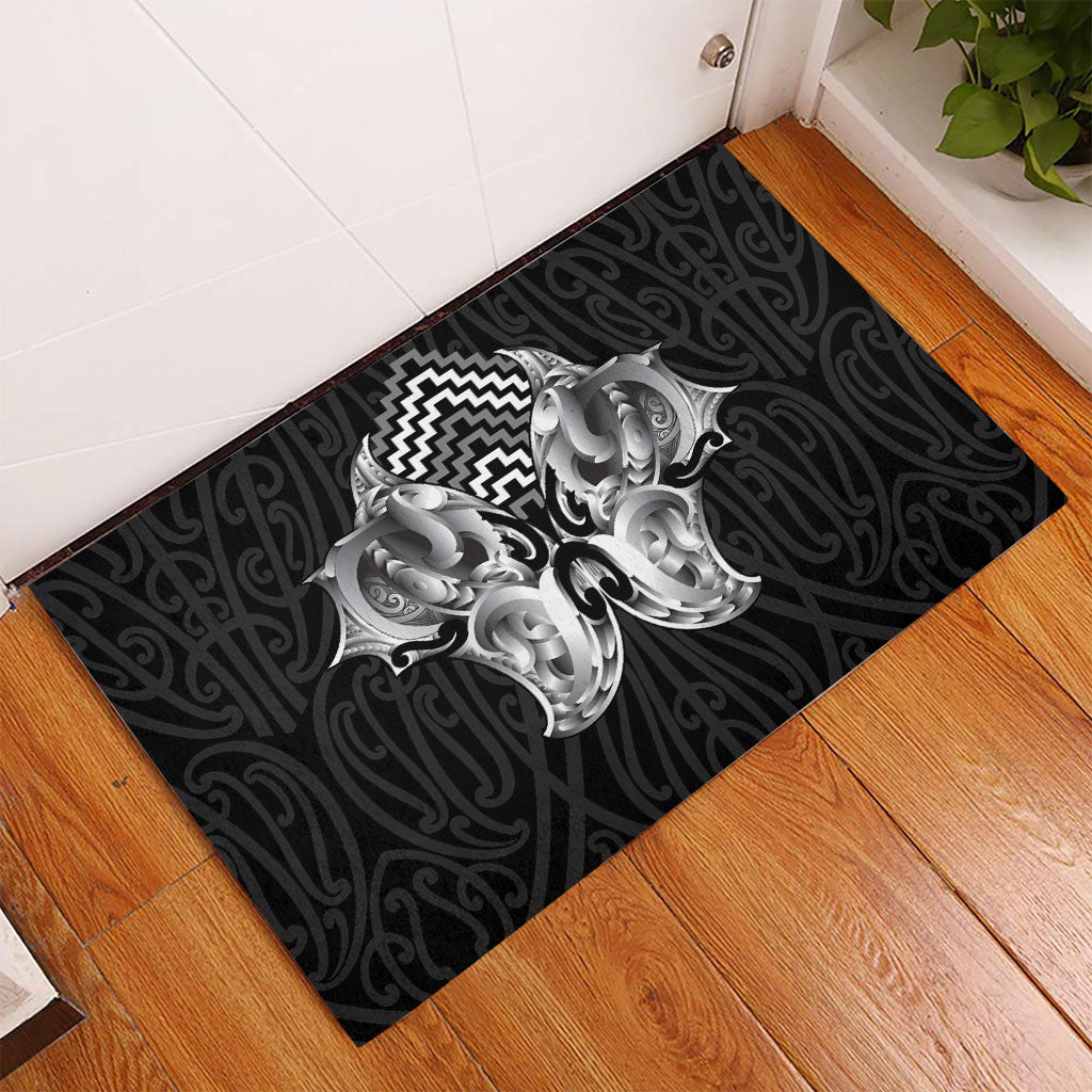 Aotearoa Kowhaiwhai Poutama Black Motif Rubber Doormat