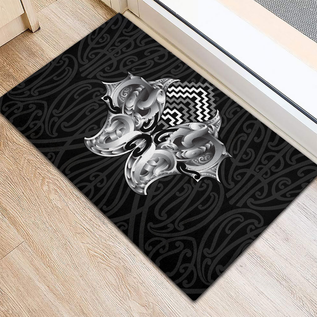 Aotearoa Kowhaiwhai Poutama Black Motif Rubber Doormat