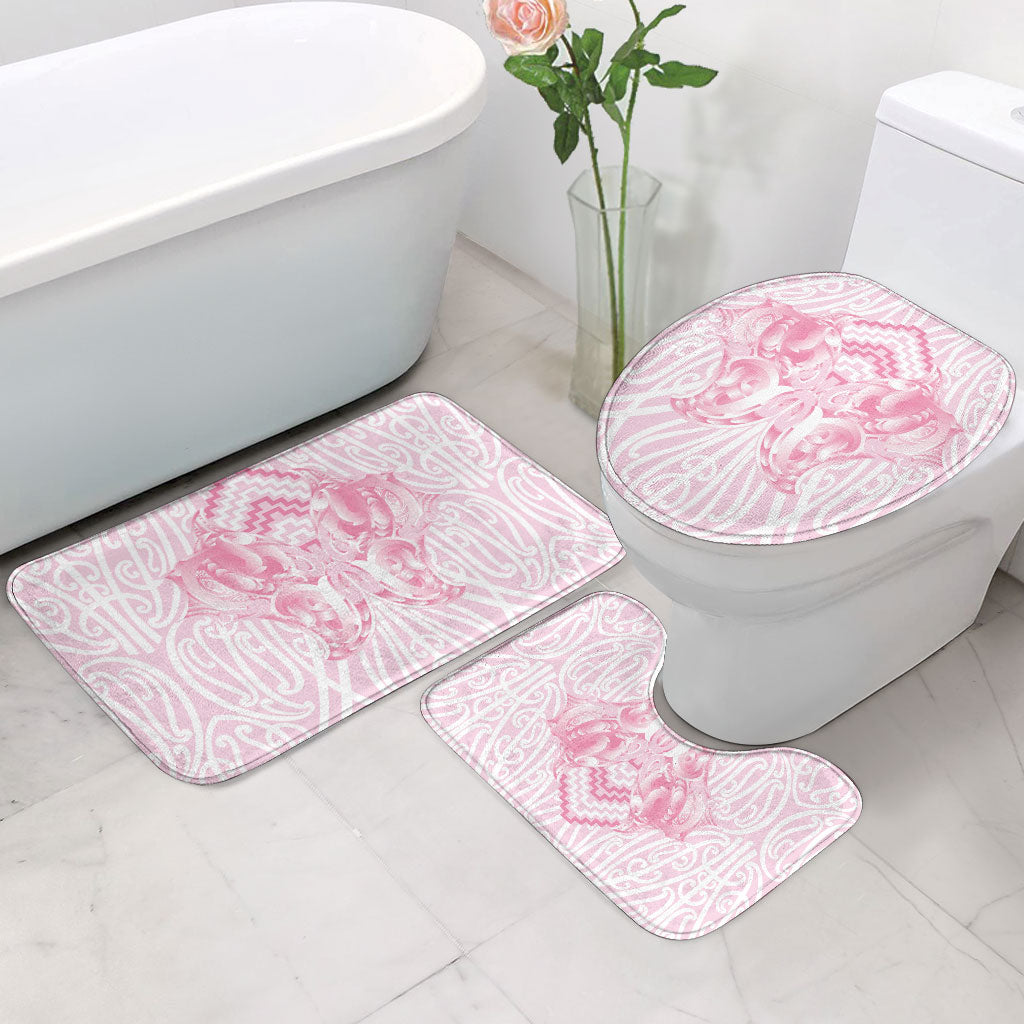 Aotearoa Kowhaiwhai Poutama Pink Motif Bathroom Set
