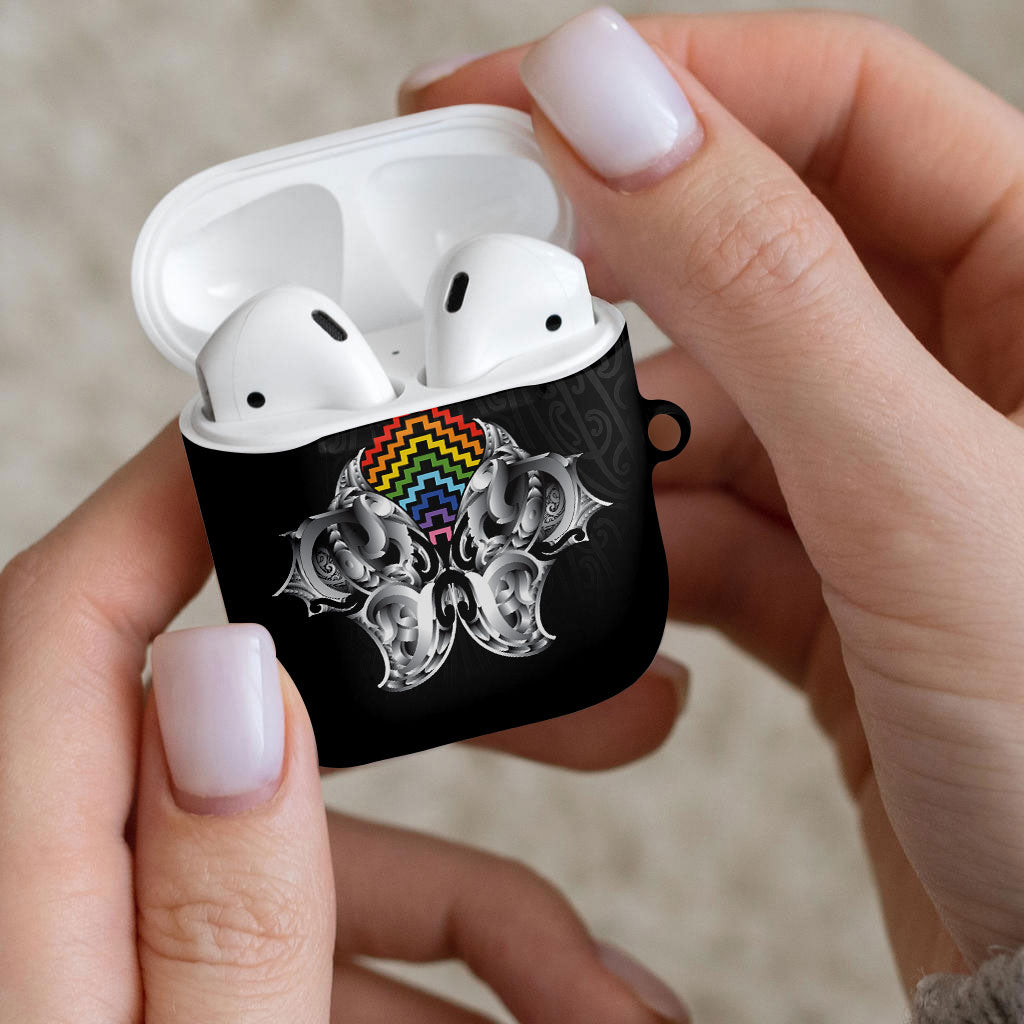 Aotearoa Kowhaiwhai Poutama Rainbow Motif AirPods Case