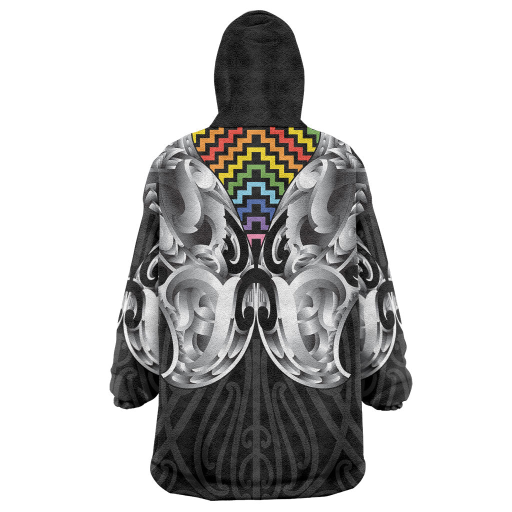 Aotearoa Kowhaiwhai Poutama Rainbow Motif Wearable Blanket Hoodie LT9 - Polynesian Pride