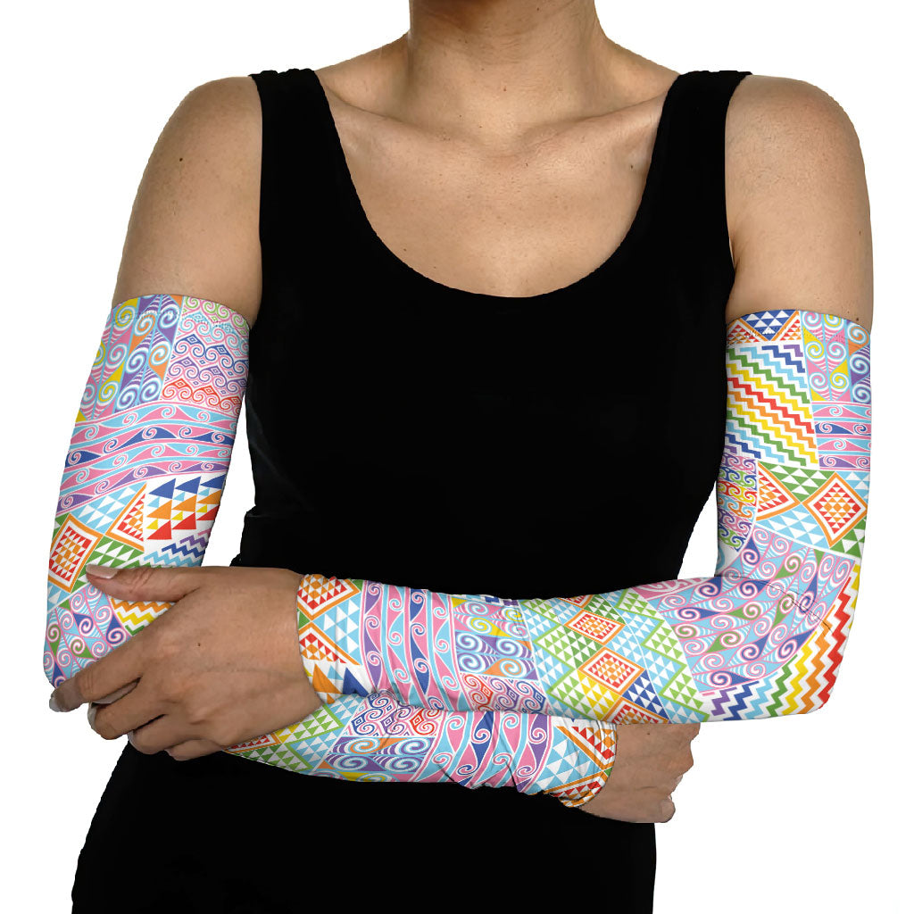 Aotearoa Kowhaiwhai Taniko Patchwork Rainbow Motifs Arm Sleeves