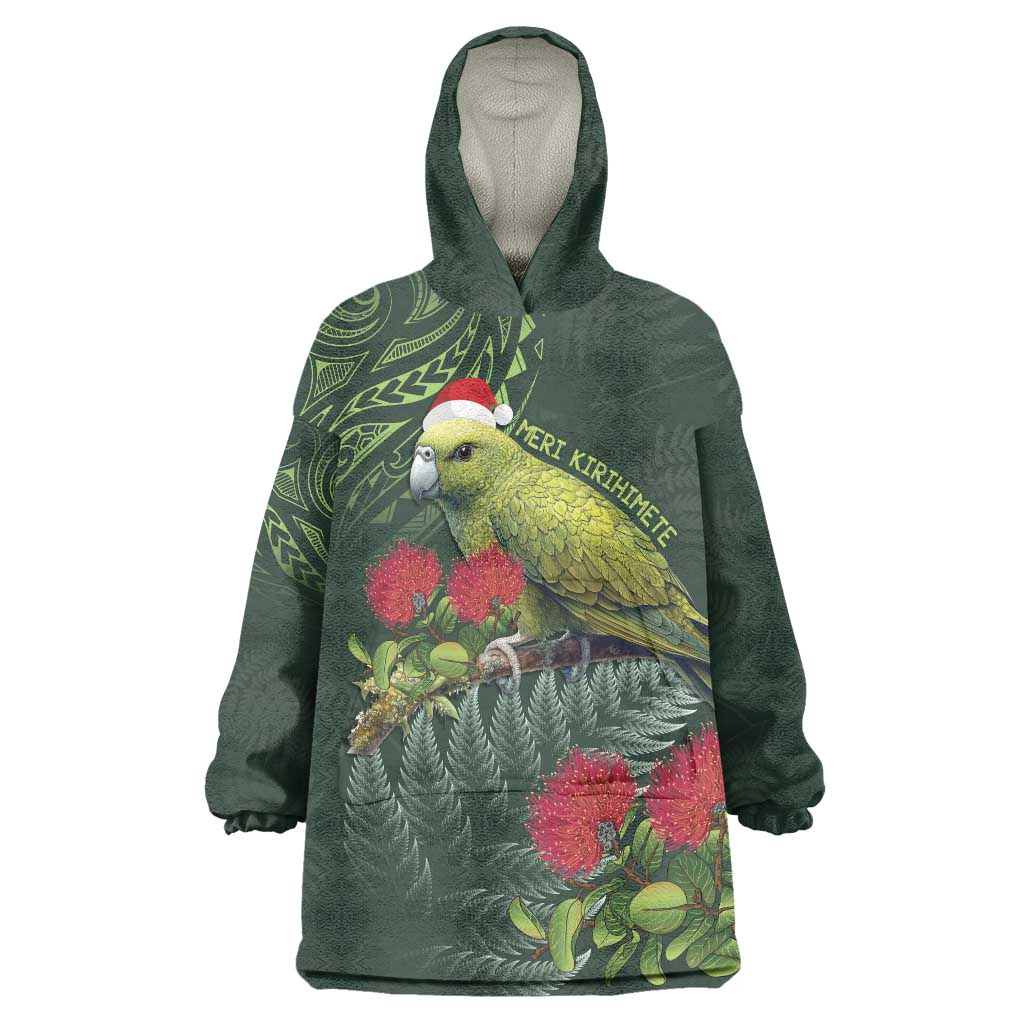 Meri Kirihimete Kakapo Wearable Blanket Hoodie Green Silver Fern Christmas Vibe LT9 One Size Green - Polynesian Pride