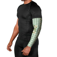 Liko Kukui Hawai'i Palaka Squares Maile Leaf Arm Sleeves Flowers Hawaiian Quilt Patterns LT9 - Polynesian Pride