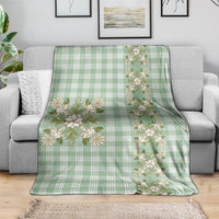 Liko Kukui Hawai'i Palaka Squares Maile Leaf Blanket Flowers Hawaiian Quilt Patterns LT9 - Polynesian Pride