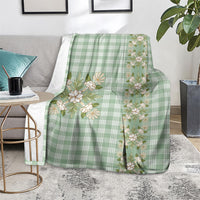 Liko Kukui Hawai'i Palaka Squares Maile Leaf Blanket Flowers Hawaiian Quilt Patterns LT9 - Polynesian Pride