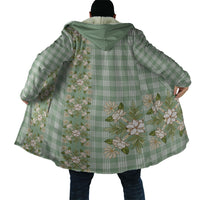 Liko Kukui Hawai'i Palaka Squares Maile Leaf Cloak Flowers Hawaiian Quilt Patterns LT9 - Polynesian Pride