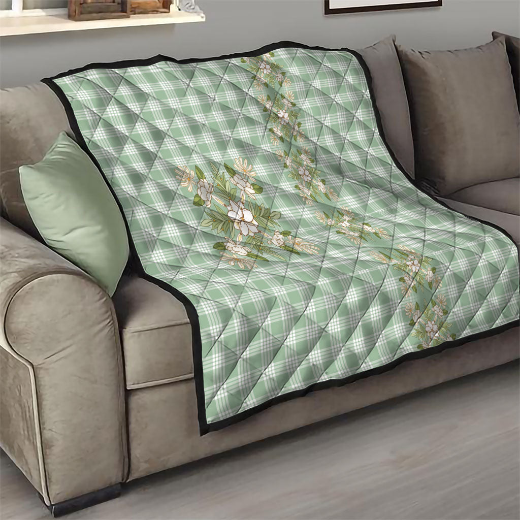 Liko Kukui Hawai'i Palaka Squares Maile Leaf Quilt Flowers Hawaiian Quilt Patterns LT9 - Polynesian Pride